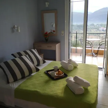 아파트호텔 Katerina Lefkada