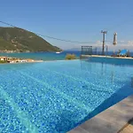 卡捷琳娜雷夫卡达酒店 4* 瓦西利基