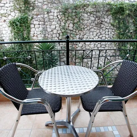 Katerina Lefkada Aparthotel